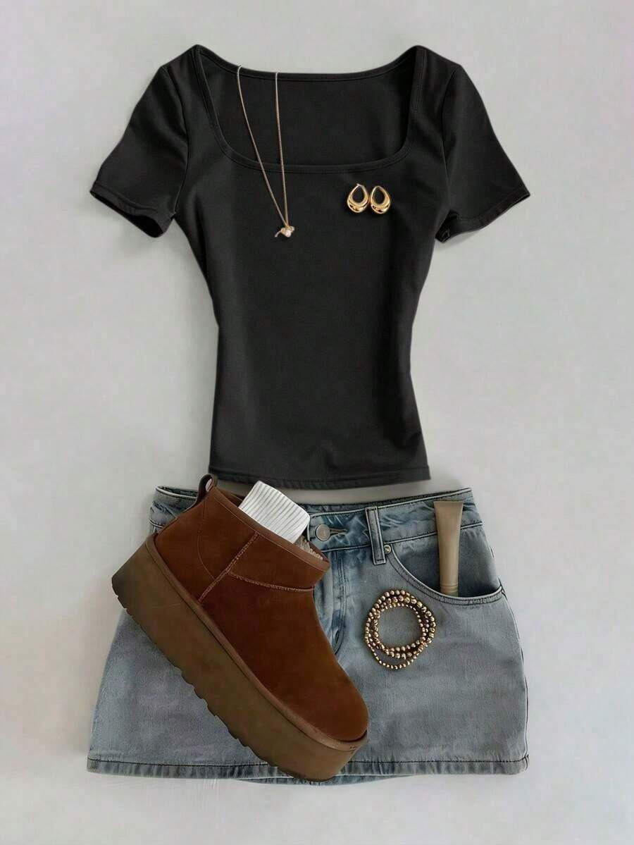 Camiseta de manga corta de corte ajustado con cuello cuadrado en color albaricoque clásico, adecuada para primavera y verano, actualmente una camiseta de moda, estética, un regalo para hermanos y hermanas, un regalo para mamá, regalo del Día de la Madre, top de moda casual y sencillo - Negro - Ver 1