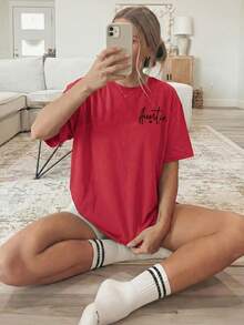 Women's T-Shirt With Double-Sided Front/Back Print - Short Sleeve, Round Neck, Casual Style, Suitable For Casual Wear, Machine Washable, With "Auntie" And Heart Print, Non-Blouse Style For Layering Or Wearing As A Top, 100% Cotton - 紅色 - 查看 4