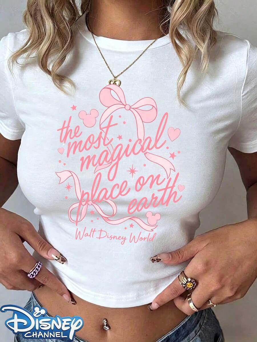 Authentic Disney Magical Park Slogan, Mickey Mouse Head, Heart And Bow Print Design, Women's Casual Round Neck Slim Fit Short T-Shirt, Summer Basic Polyester Fiber Top, Versatile For Everyday Wear And Outings, Comfortable And Loose, The Perfect Gift Choice, Washable, Holiday Outfits For Women, Festival Outfits, Women's Linen Shirt, Women's White Top.Authentic Disney New Mary Cat Three-Cat Head Design, Retro Cartoon Text Print, Women's Casual Round Neck Slim Fit Short T-Shirt, Summer Basic Polyester Fiber Top, Versatile For Everyday Wear And Outings, Comfortable And Loose, The Perfect Gift Choice, Washable, Holiday Outfits For Women, Festival Outfits, Women's Linen Shirt, Women's White Top.The Sizing Runs Small; If You Prefer A Loose Fit, Please Choose One Size Up. - trắng - Xem 1