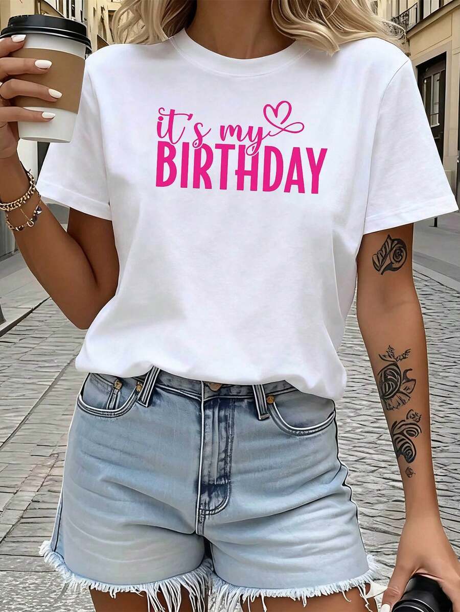 It's My Birthday Pink Heart Print Women's T-Shirt, Birthday Party And Brides Gathering Top, Sweet Eye-Catching Style Short Sleeve Celebration Vibe Tee - 白色 - 查看 1