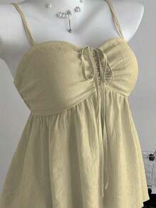 Camiseta de tirantes con volantes de unicolor lindo para damas, ropa de verano para la universidad - Caqui - Ver 3