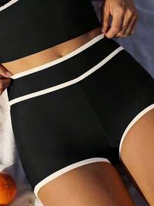 Bikini de 2 piezas con tiras de espagueti, copa triangular y shorts de cintura alta en contraste de azul y albaricoque, estilo dulce para mujer, Primavera/Verano 2026 - Blanco y Negro 2 - Ver 4