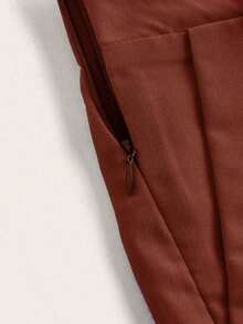 Pantalones cortos casuales sueltos con bolsillos y pliegues de unicolor para mujer - Color caoba - Ver 4