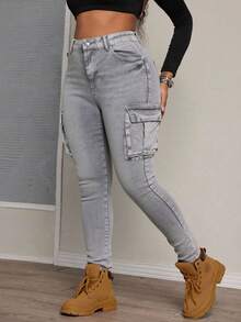 Pantalones de mezclilla skinny cargo lavado, elásticos, con múltiples bolsillos, efecto levantador de glúteos, control abdominal y puños ajustados - Gris - Ver 3