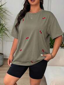 Envío gratis, entrega local enéxico, entrega en 4 días.Camiseta casual negra de manga corta talla con bordado de cerezas. - Verde Oliva - Ver 3