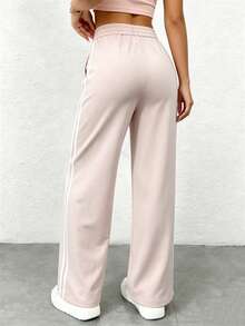 Pantalones deportivos de cintura alta con rayas laterales: pantalones deportivos holgados y de pierna ancha, ideales para el día a día en otoño; pantalones holgados y casuales de un solo color, sencillos y elegantes - Gris Claro - Ver 2