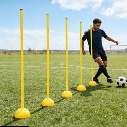 3pcs Soccer Agility Training Poles Adjustable Speed Training Equipment 5FT Slalom Poles With Stable Base Carry Bag For Football Basketball Fitness Drill Practice Outdoor Sports Training Gear Backyard Field Exercise Accessories For Kids Adults Goalkeeper Footwork Coordination Reaction Training World Cup Practice Equipment Portable Multi Color Set For Camping School Team Training