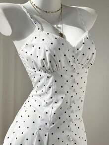 Vestido mini ajustado de línea A, sexy, con camisola de lunares - Blanco - Ver 5