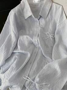 Top de mujer minimalista de unicolor con contraste de encaje, decoración de lazo, botones delanteros, manga larga y protección solar, verano - Gris - Ver 3