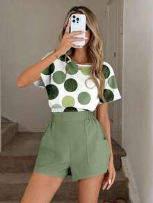 Conjunto Casual Elegante con Estampado Floral Vintage para Mujer, Incluye Blusa de Cuello Redondo con Cintura Fruncida y Pantalones Cortos con Bolsillos y Volantes en la Cintura - Multicolor 13 - Ver 3