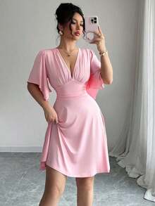 Nuevo vestido elegante corto para mujer con cuello en V, busto fruncido, mangas con volantes y cintura ceñida.Favorecedora y elegante. - Rosa - Ver 5