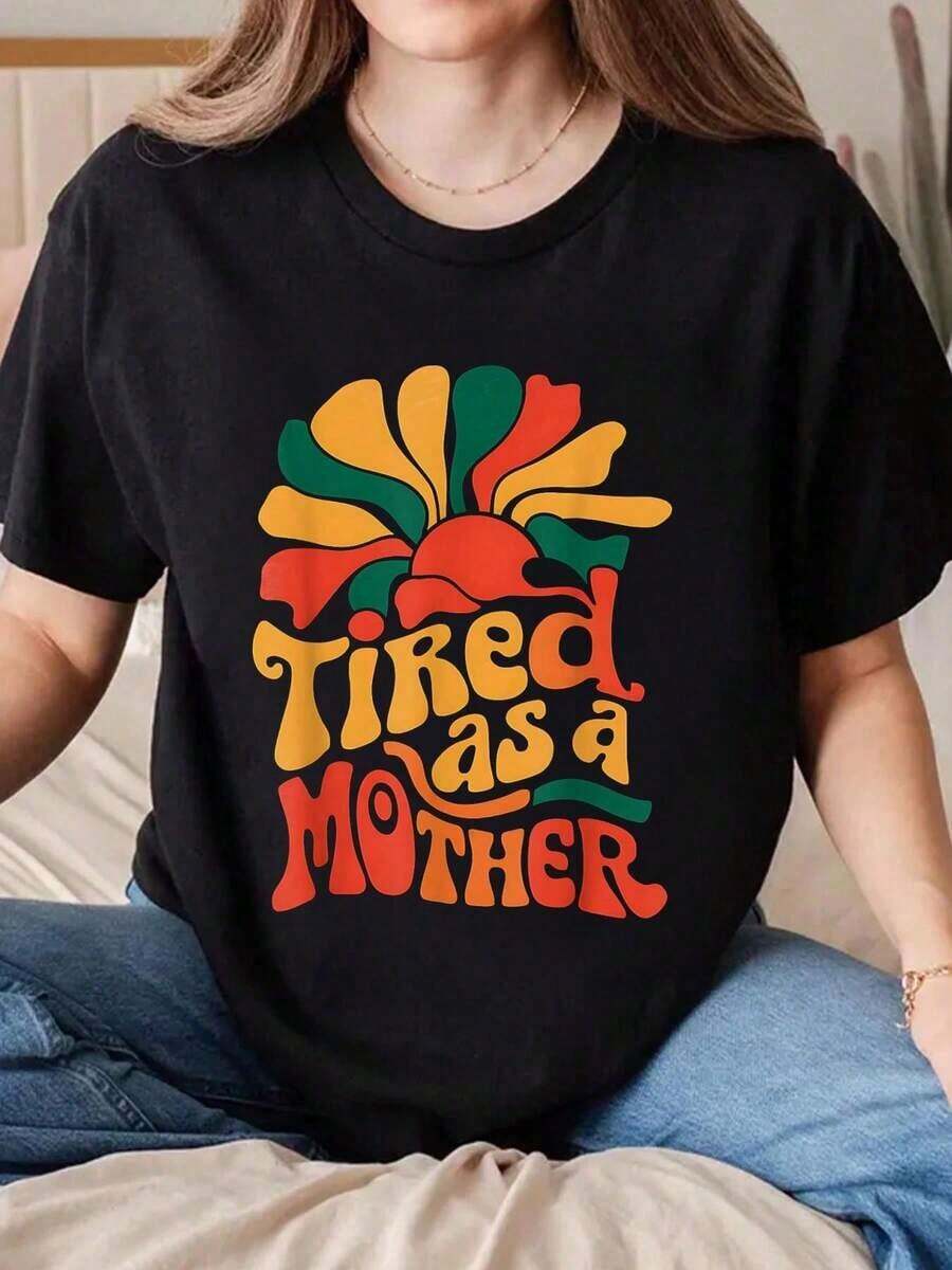 Tops de mujer Funny Tired As Mother Retro Vintage Mom Life Mother Hood T-Shirt.Jpg Camiseta gráfica para mujer, top casual con estampado gráfico, manga corta, cuello redondo, 100% algodón, la elección perfecta para vacaciones, para usar en todas las estaciones, tops de verano. - Negro - Ver 1
