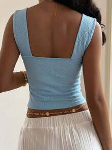 Top corto ajustado de cuello cuadrado de tela texturizada de unicolor minimalista para mujer, ideal para el verano, vacaciones y uso diario - Azul - Ver 4