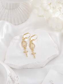 1 Đôi bông tai hình thánh giá Đức Mẹ Maria đính đá lấp lánh, thời trang và thanh lịch, phù hợp cho phụ nữ đeo hàng ngày. - Mary trinh nữ - Xem 5