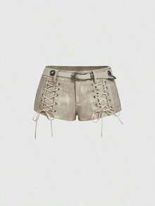 Pantalones cortos de tiro bajo con estampado animal de piel sintética de parche de estilo hippie vintage "Millennium Babe" para mujeres - Beis - Ver 1