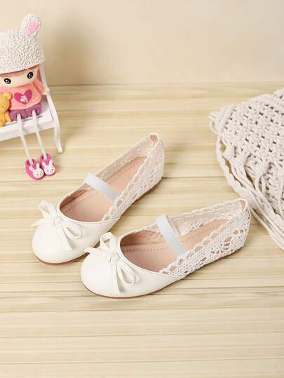 Nouvelles chaussures plates confortables et à la mode pour filles