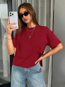 Camiseta básica para mujeres con diseño sencillo de corta por delante y larga por detrás - Burdeos - Ver 7