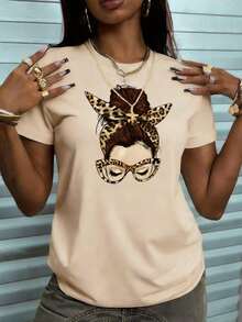 New Arrival 2026: Women's Short-Sleeved Crew Neck T-Shirt. Made From 100% Pure Cotton With A Relaxed Fit. Casual And Versatile Design With Prints, A Wardrobe Essential. Perfect For Everyday Wear, Casual Dates, And Streetwear. - 白色 - 查看 9