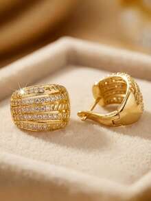 Women's Gold Cross Earrings, Elegant And Luxurious With Cubic Zirconia, Ideal For Daily Use, Parties, Weddings, Anniversary Gifts, Modern And Versatile. - 鏤空設計的耳環 - 查看 3