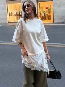 Camiseta larga casual de mujer con parches de encaje, cuello redondo, manga corta, bajo asimétrico, blusa holgada y versátil para el verano - Beis - Ver 6