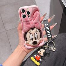 Disney Mickey Mouse Clubhouse Phone Case : 3D Fluffy Pattern Border Protector Phone Soft Phone Case With A Free Cute Mickey Bracelet Chain Lanyard, Mickey, Minnie, Goofy, Donald Duck, Daisy Duck, Pluto, For Apple 17 Promax 17 Pro 16 15 14 13 12 11 Pro Max XS Max X XR Soft Cover Summer Phone Case - 白色 - 查看 1