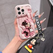 Disney Mickey Mouse Clubhouse Phone Case : 3D Fluffy Pattern Border Protector Phone Soft Phone Case With A Free Cute Mickey Bracelet Chain Lanyard, Mickey, Minnie, Goofy, Donald Duck, Daisy Duck, Pluto, For Apple 17 Promax 17 Pro 16 15 14 13 12 11 Pro Max XS Max X XR Soft Cover Summer Phone Case - 白色 - 查看 1