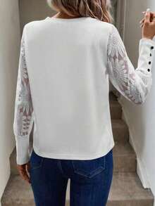 Blusa de mujer con mangas de encaje floral, parches y tejido de gofre, color blanco - Blanco - Ver 2