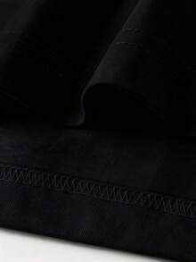 Camiseta de Mujer de Manga Corta de Algodón Estampada, Nueva Moda 2026, con Patrones de Hongos y Flores, Vívida y Natural, Elegante, Casual, Versátil y Atractiva. - Negro - Ver 5