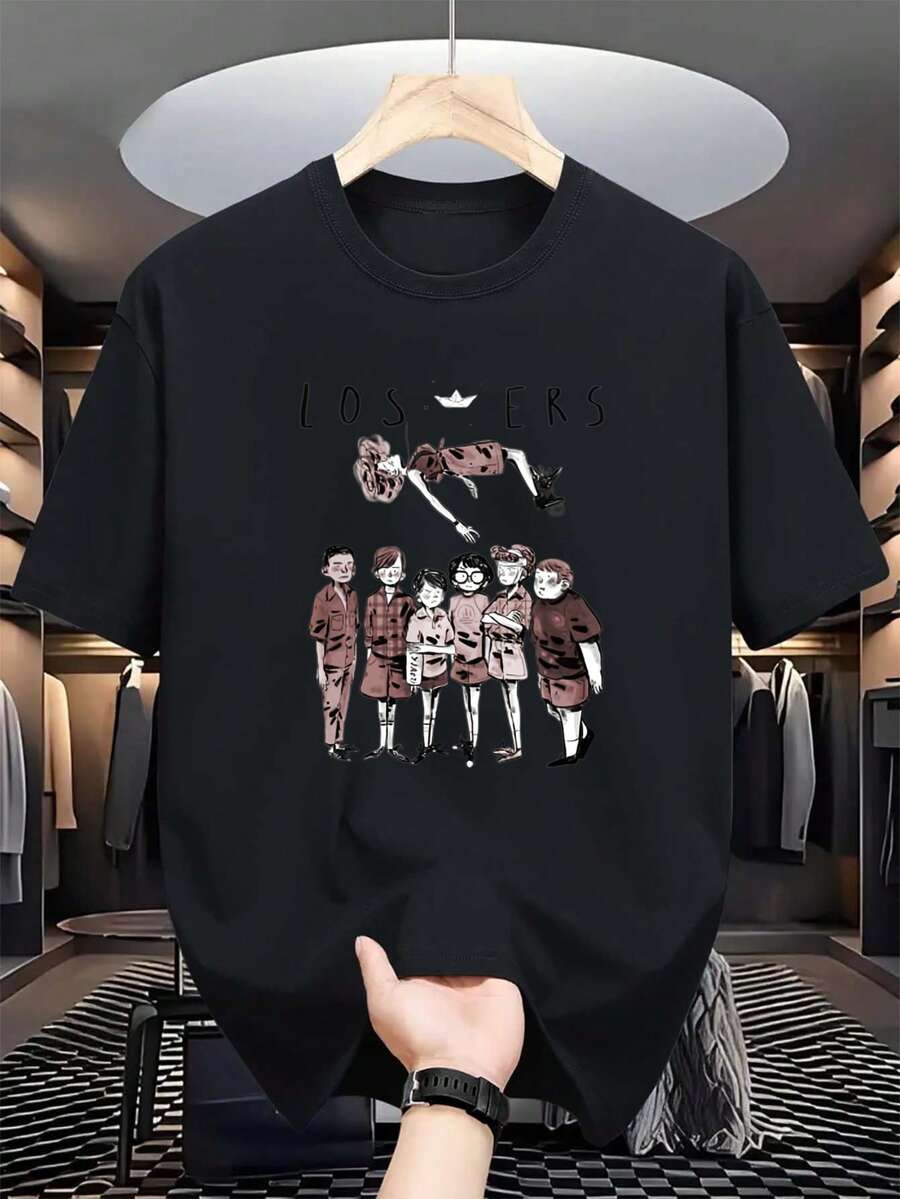 Camiseta Gráfica Premium para Hombre "Losers Club" - 100% Algodón, Diseño Retro Negro con Ilustraciones de Dibujos Animados y Gráficos de Aves, Camiseta de Manga Corta con Cuello Redondo para Todas las Temporadas, Camiseta Gráfica - Negro - Ver 1