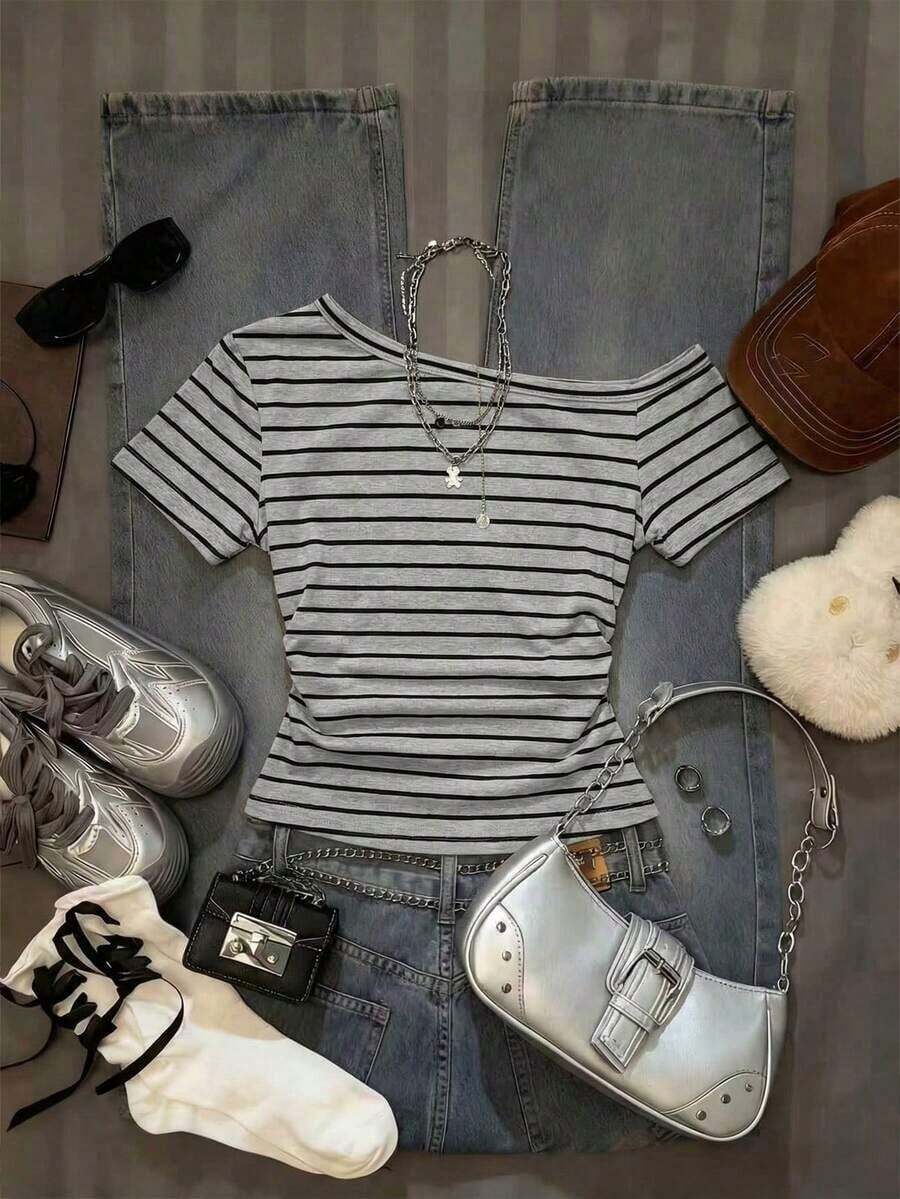 Camiseta de verano de mujer de manga corta con cuello asimétrico y fruncido a rayas - Blanco 3 - Ver 1