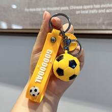 2个创意仿真迷你足球钥匙扣纪念品，钥匙扣背包挂件 - 彩色 - 查看 4