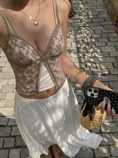 Women's Vintage Lace Pattern Sexy Spaghetti Strap Camisole, Suitable For Holiday Outfit, Ladies Casual Top, Ideal For Beach Vacation Summer