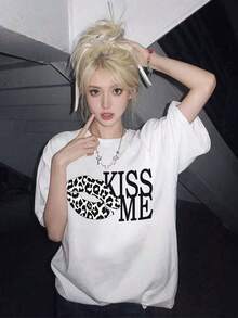 Women's Round Neck Short Sleeve T-Shirt, Summer New Leopard Print Lips & Letter Graphic, Fashion Casual Versatile Loose Top White - White - View 2