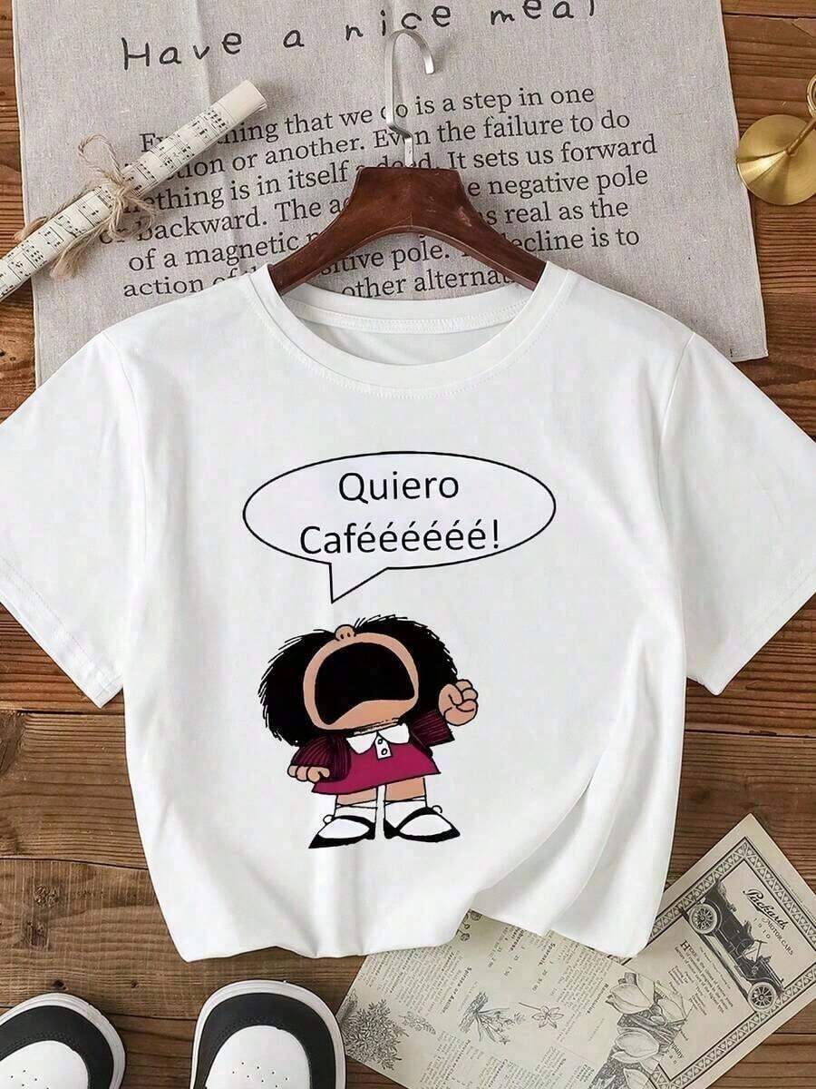 Una camiseta con estampado de personaje de dibujos animados, de diseño casual con cuello redondo, longitud regular y tela de 180 gramos, adecuada para todas las estaciones, con un estilo veraniego blanco.Conjuntos de Vacaciones de Verano 2026 - Blanco - Ver 1