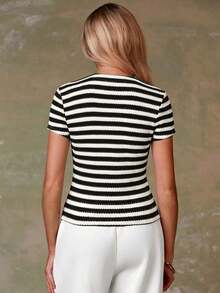 Cárdigan rojo casual para mujer - Blanco y Negro - Ver 2