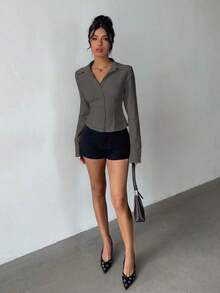 AYYAloruh Camisa de mujer de manga corta con pliegues en la cintura, de color blanco sólido y elegante, versátil, adecuada para ir al trabajo, uso diario, primavera/veranoAYY - Gris - Ver 8