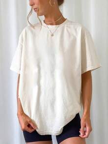 Camiseta de verano vintage con diseño cristiano "Fruto del Espíritu", camiseta vintage con estampado de fresas, camiseta de moda de fe para el verano, camiseta estética con escrituras cristianas, regalo, camiseta de mujer de cuello redondo con estampado gráfico de gran tamaño, ropa de mujer moderna y fresca. - Albaricoque - Ver 2