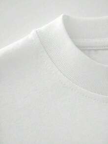 GiftArte abstracto que mezcla tonos vivos mostrando una figura femenina con gafas y horizonte colorido simbolizando libertad creatividad y energía contemporánea Camiseta mujer doble cara estampada casual moderna cómoda para uso diarioSoft - Blanco - Ver 4