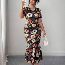 Elenzya Plus Size Women Floral Print Stretch Knit Bodycon Dress, Round Neck Short Sleeve Fitted Dress, Available In June - Multicolor - Ver 1