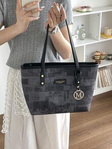 European And American Cross-Border Personalized Large Capacity Letter Minimalist Print Tote Bag, New Women's Rhombus Commuter Shoulder Bag - Black - View 7