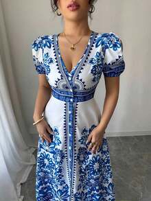 Elenzya Nuevo diseño de vestido midi elegante con estampado floral posicionado, escote en V, mangas abullonadas y cintura ceñida, en un estilo sofisticado y favorecedor al Body con inspiración del Medio Oriente, en colores azul y blanco tejidos - Azul y blanco - Ver 6