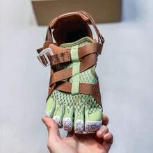 Luxury Sock-Style Five-Toe Yoga Shoes For Men & Women, Indoor Fitness Training Split-Toe Footwear, Barefoot Soft Sole Sneakers - Green and Brown - View 5