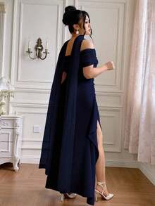 Vestido largo de fiesta elegante y ajustado con hombros descubiertos y abertura para mujer de talla grande, ideal para fiestas navideñas y ocasiones formales.Disponible en azul marino. - Azul marino - Ver 2