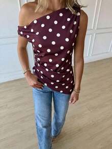 Camiseta de mujer casual con estampado de lunares asimétrica en los hombros, para verano - Café integral - Ver 8