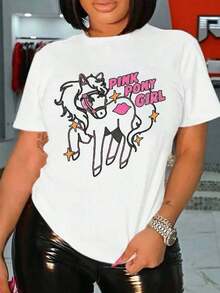 Camiseta Blanca con Estampado Gráfico de Chica con Pony Rosa - Ropa Casual Urbana para Mujer, Perfecta para Uso Diario y Salidas de Moda. - Blanco - Ver 1