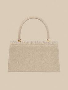 Túi xách cầm tay kiểu dáng clutch nắp gập bằng chất liệu kim tuyến màu sâm panh dành cho nữ, kết hợp với phụ kiện kim loại sang trọng, thể hiện phong cách thời trang và thanh lịch. Có thể cầm tay/xách tay/đeo vai/đeo chéo, phù hợp cho đám cưới/tiệc tùng/lễ hội/các sự kiện trang trọng. - Rượu sâm banh - Xem 5