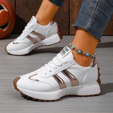 Halloween Outfit White Retro Shoes For Women, Metallic Shiny Thick Sole Platform Street Casual Sneakers - White - View 2