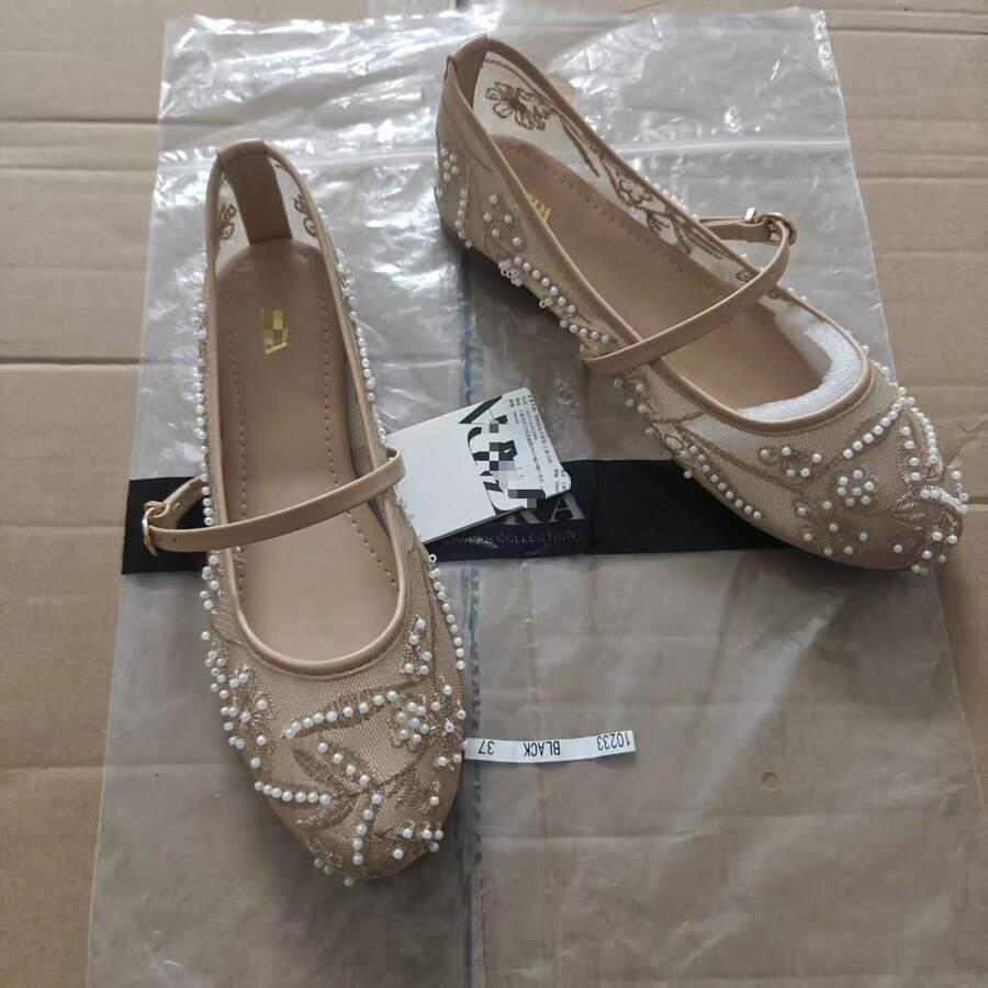 Women Flats