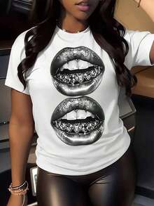 Playera negra de mujer 100% algodón con estampado gráfico artístico de labios metálicos, estilo casual moderno, cómoda, transpirable y perfecta para combinar en outfits urbanos - Blanco - Ver 1