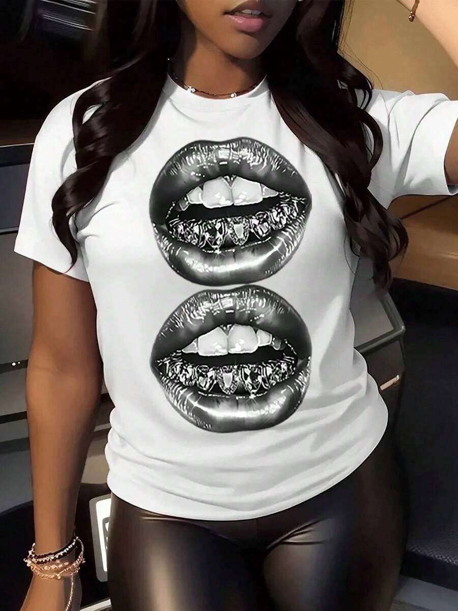 Playera negra de mujer 100% algodón con estampado gráfico artístico de labios metálicos, estilo casual moderno, cómoda, transpirable y perfecta para combinar en outfits urbanos - Blanco - Ver 1